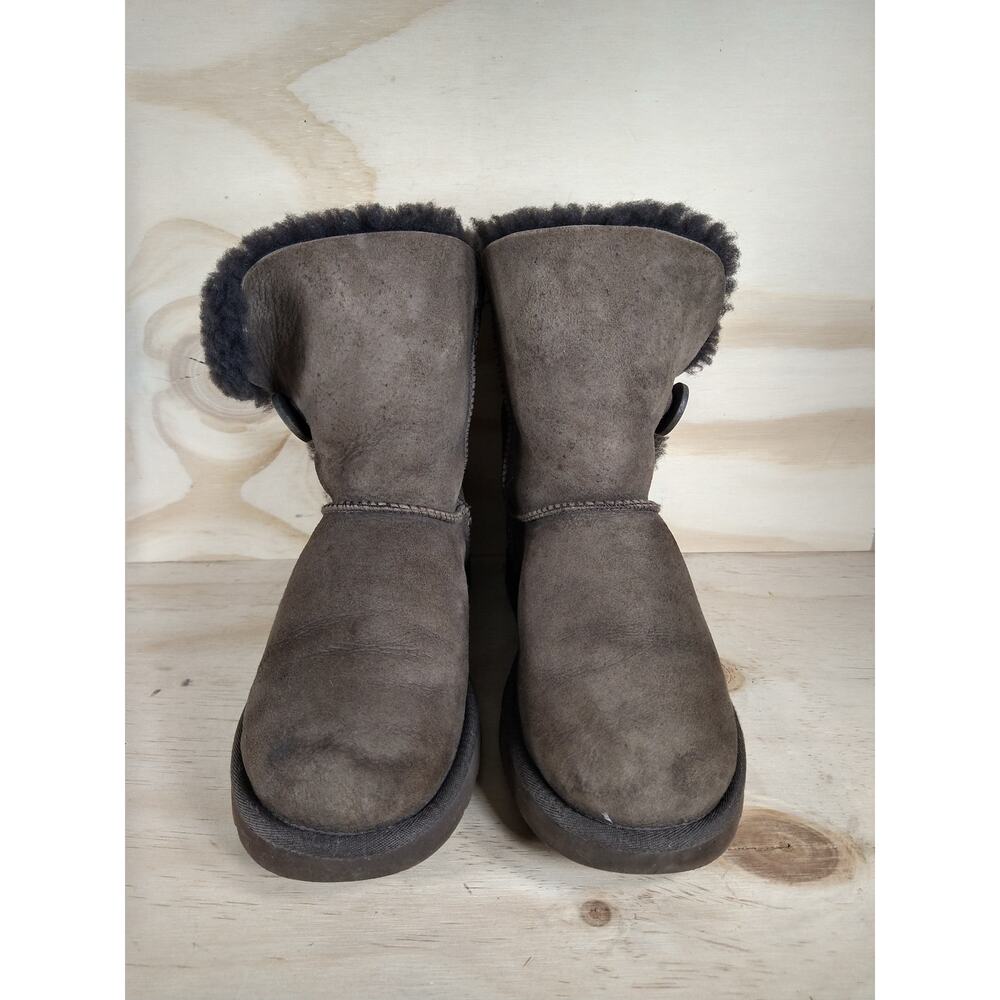 UGG Australia - Bailey Button - Boots - Brown/Black - Women's - 7 - Picture 2 of 8